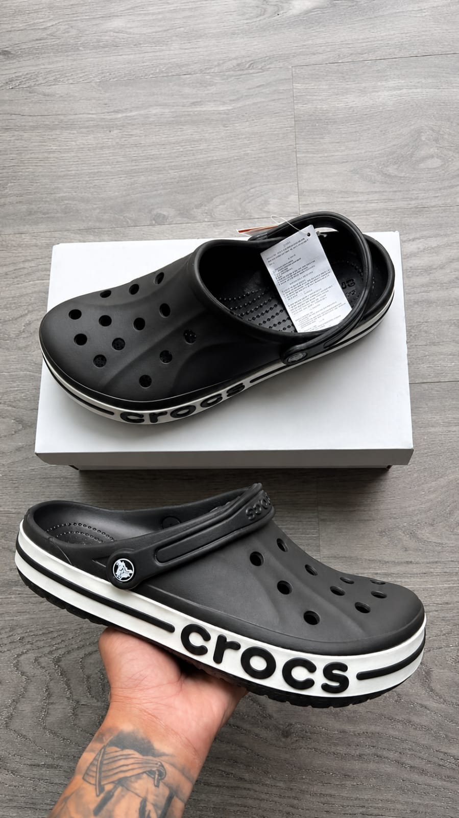 Crocs Bayaband Clog – Black/White | Iconic Comfort & Bold Style